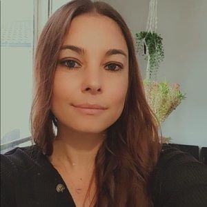 Meet your Posher, Rhiannon